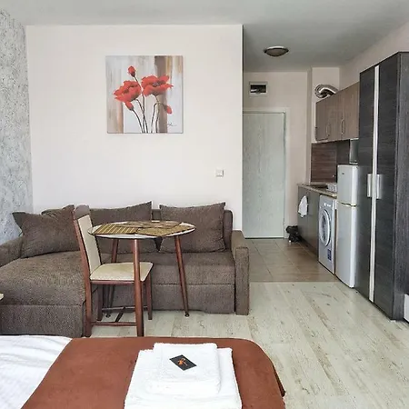 Apartment Strangerъ *