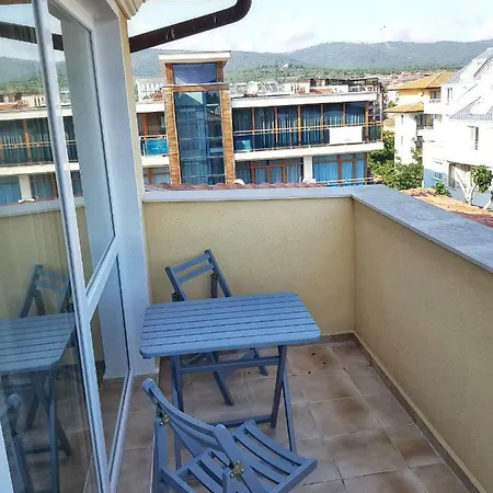 Apartment Strangerъ *